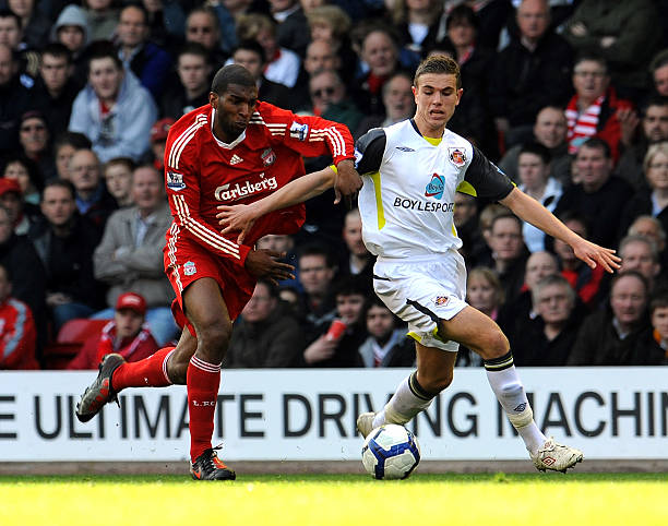 意大利队以 意大利队以